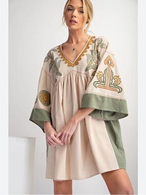 Veveret Boutique Embroidered V-Neck Linen Dress in Khaki & Olive